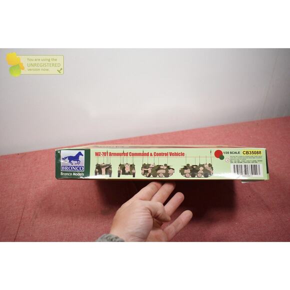 Bronco WZ-701 Armoured Command & Control Vehicle Model 1/35 (Package Wear) - Picture 13 of 14